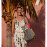 sunuva-womens-tassel-beach-bag-grey- (2)