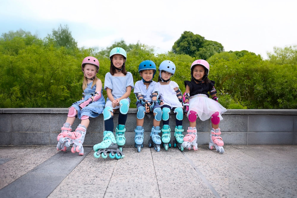 Group Kids Skating.jpg__PID:7a349751-b31e-4438-bf13-5bacc8953a24
