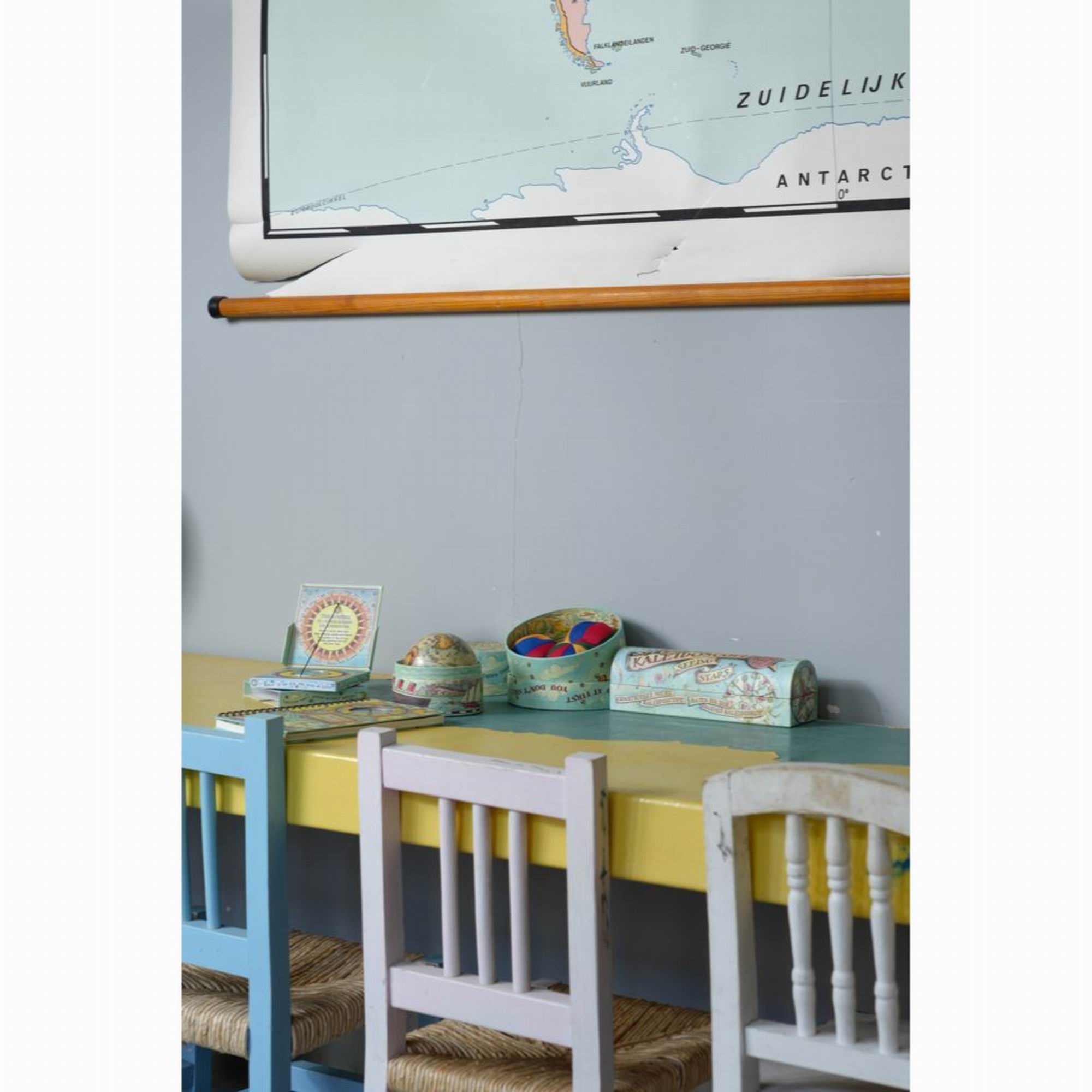 authentic-models-compass-journal-stationery-book-aumd-ms010a-02