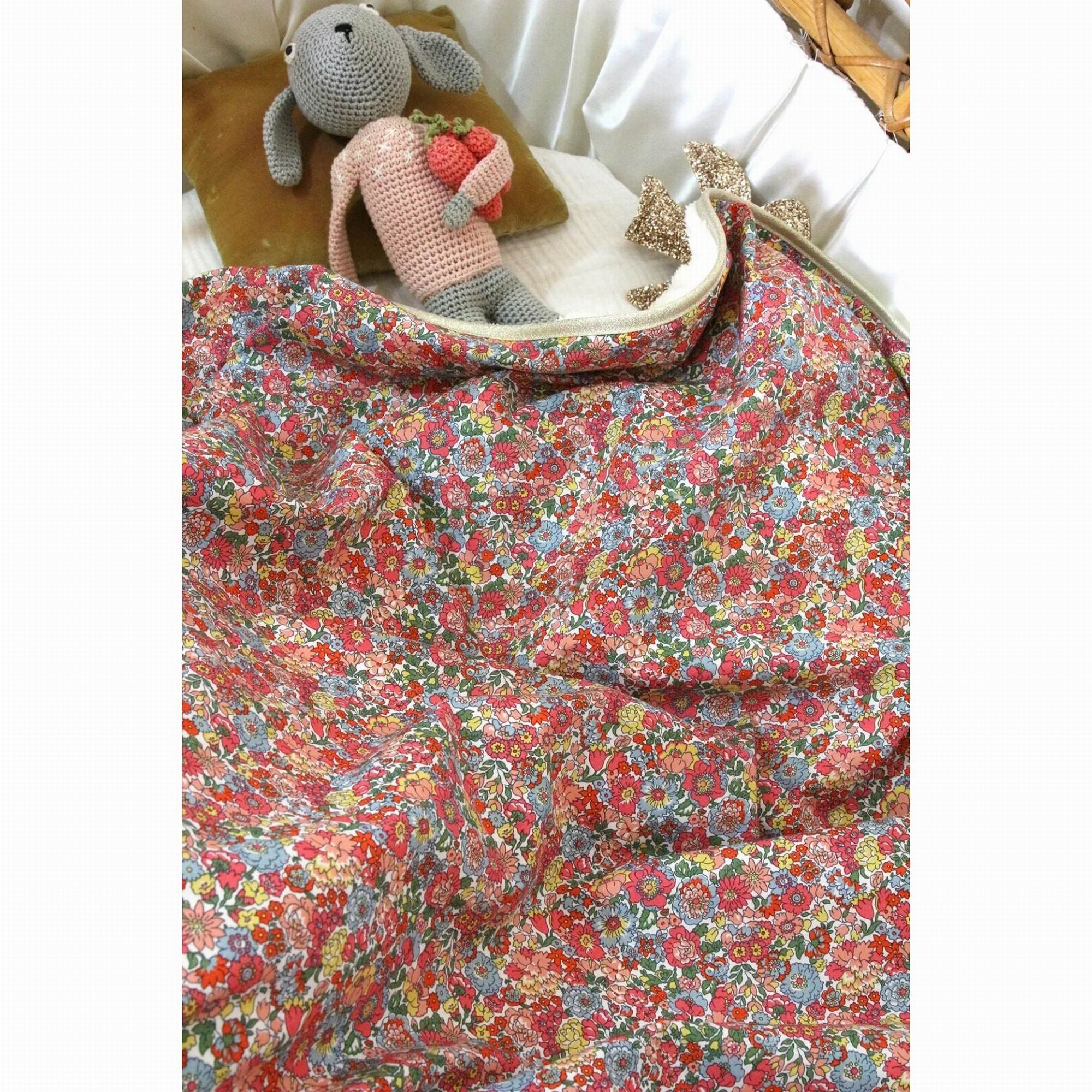 barnabe-aime-le-caf-baby-blanket-augustine-73x90cm-baby-nursery-barn-bblanket-augustine-03