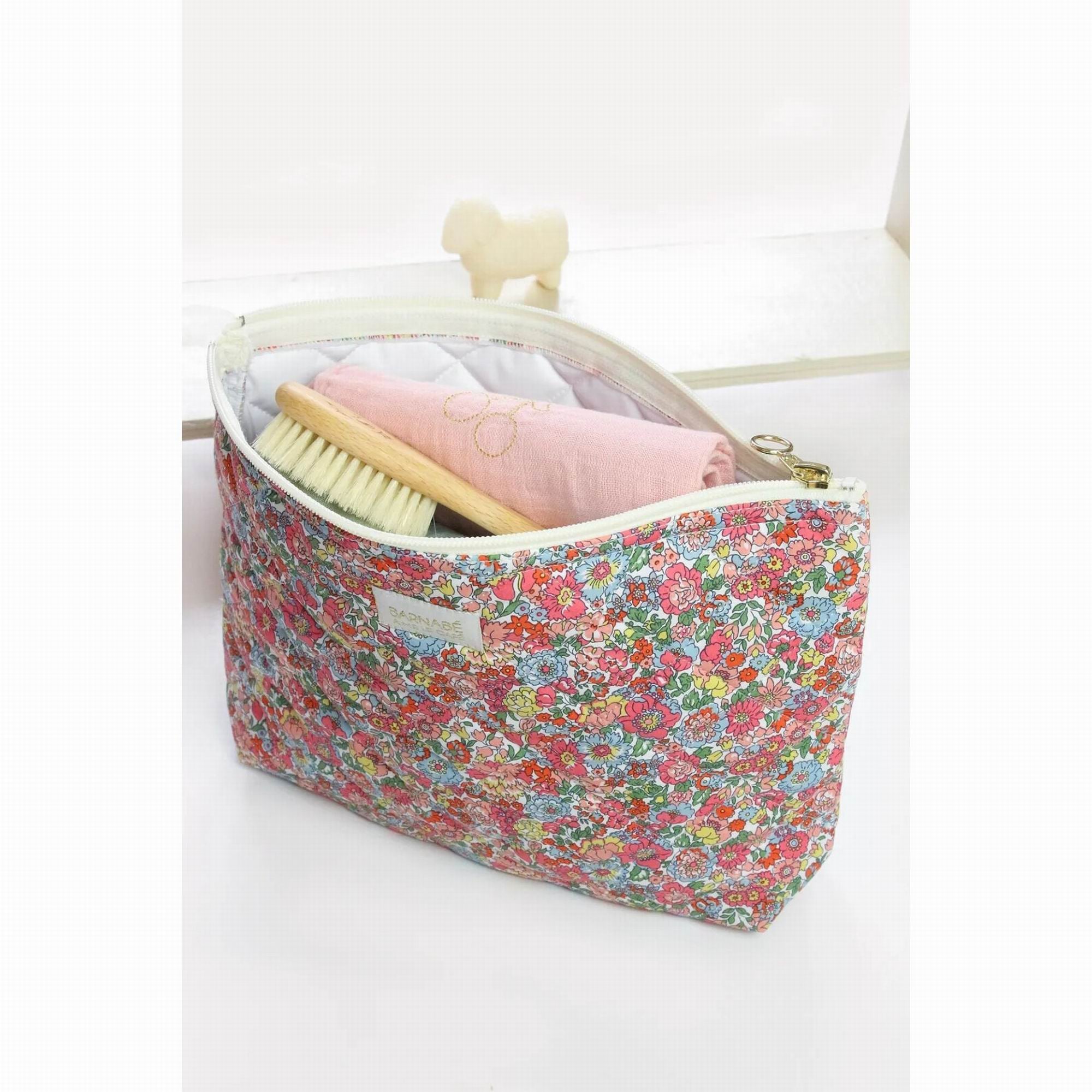 barnabe-aime-le-caf-toilet-bag-augustine-30x19x7cm-clothing-wear-fashion-accessories-barn-toil-augustine-03