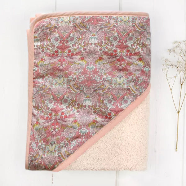 barnabe-aime-le-café-bath-towel-alba-79x79cm-barn-cabain-alba