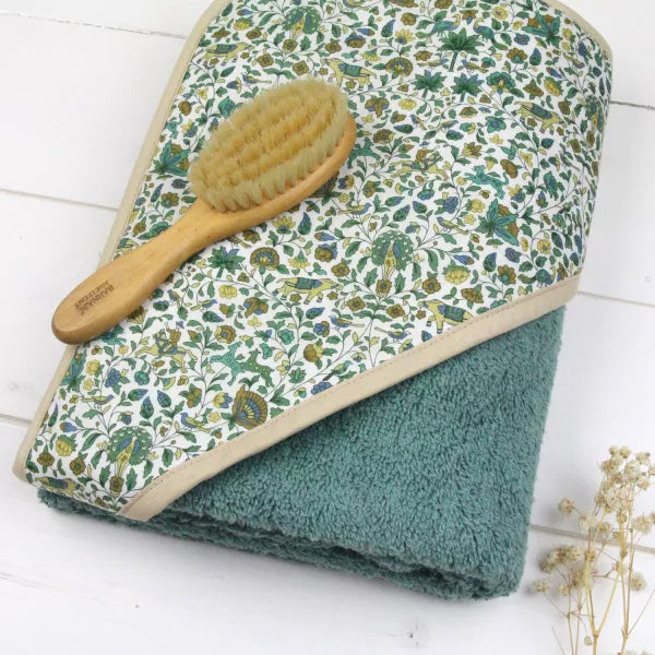 barnabe-aime-le-cafe-bath-towel-arthur-79x79cm-barn-cabain-arthur