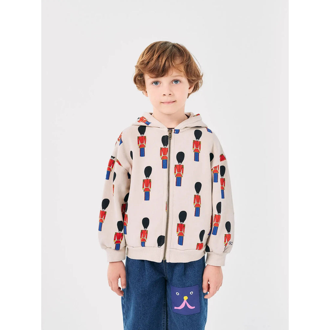 bobo-choses-little-tin-soldiers-all-over-zipped-hoodie-light-brown-bobo-w24b224ac063-2-3y