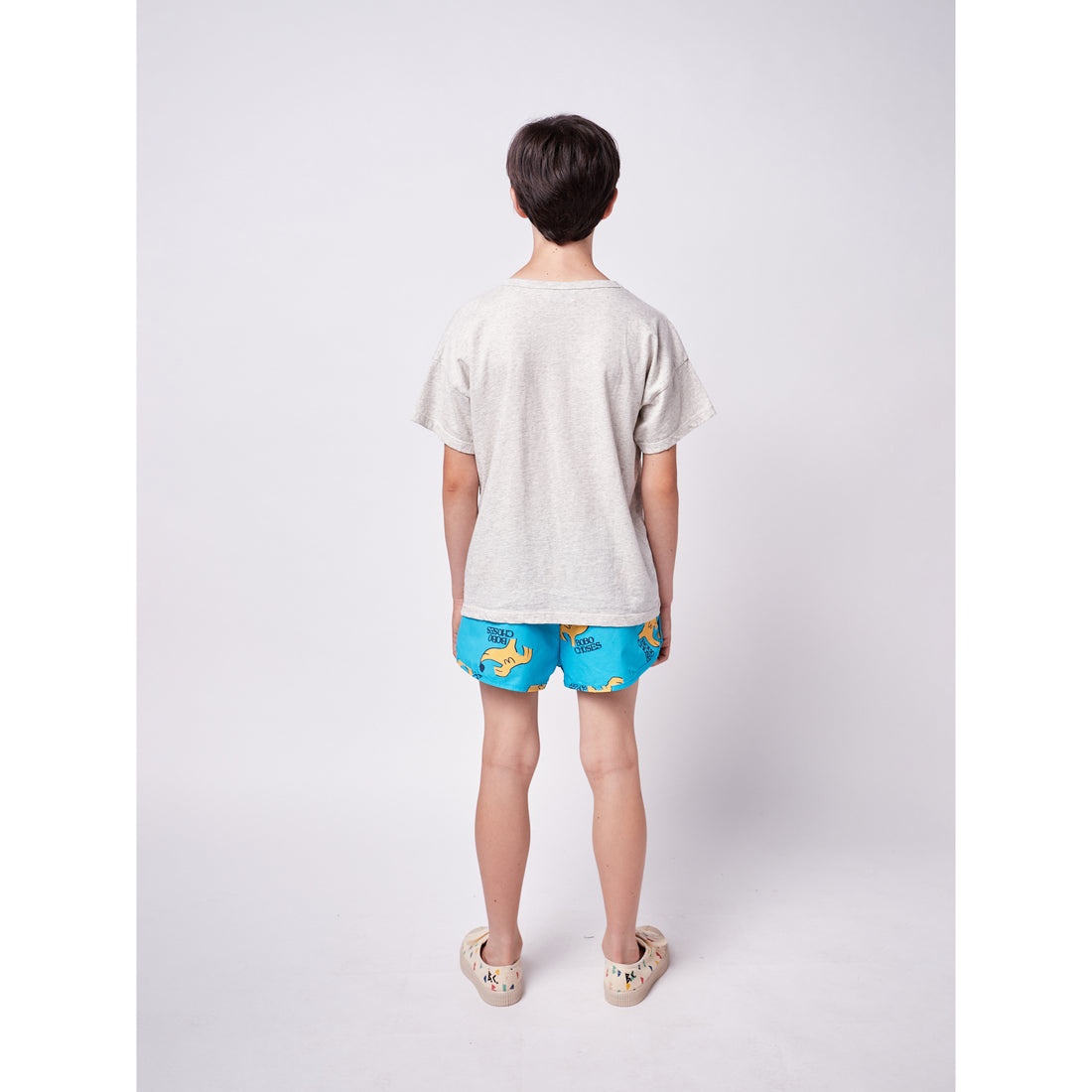 bobo-choses-sniff-dog-all-over-swim-shorts-bobo-s22-122ac135-6-7y (4)
