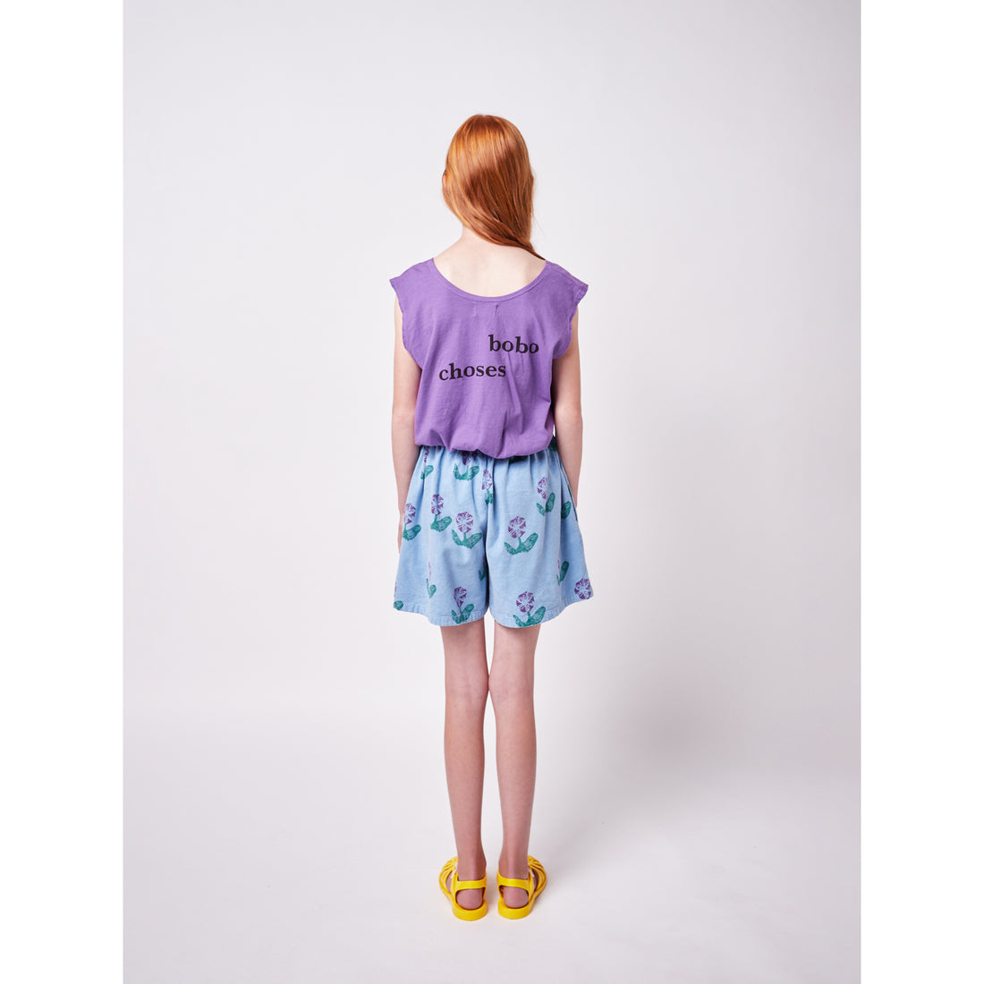 bobo-choses-wallflowers-all-over-woven-culotte-shorts-bobo-s22-122ac096-2-3y (4)