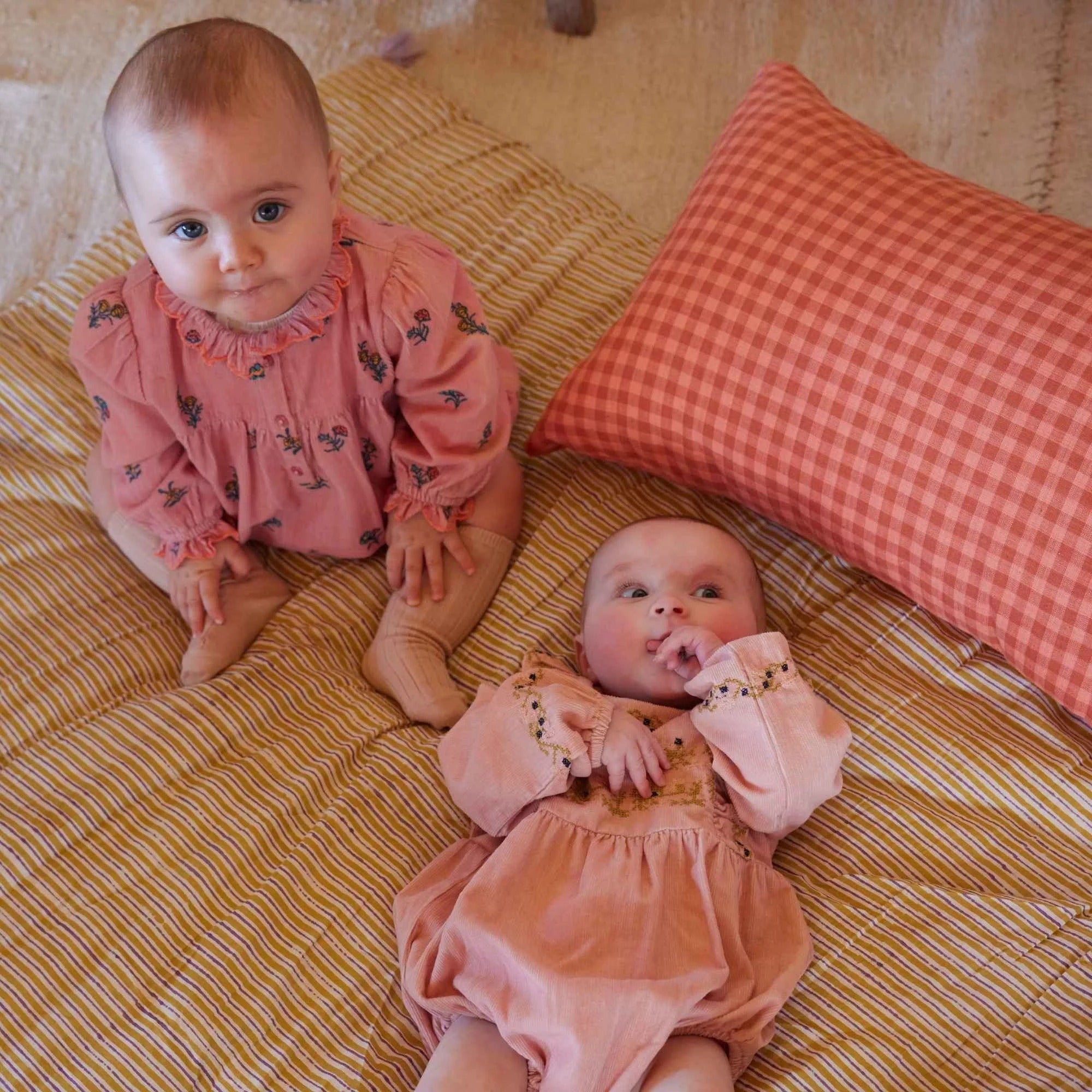 bonheur-du-jour-paris-juliette-baby-girl-overall-rose-bdj-w25juliette-rose-6m