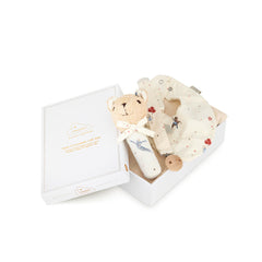cam-cam-copenhagen-baby-essentials-gift-box-carousel