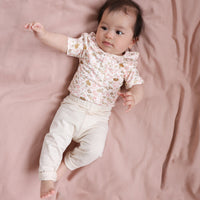 cam-cam-copenhagen-baby-leggings-louie-gots-antique-white-cam-119-105-056