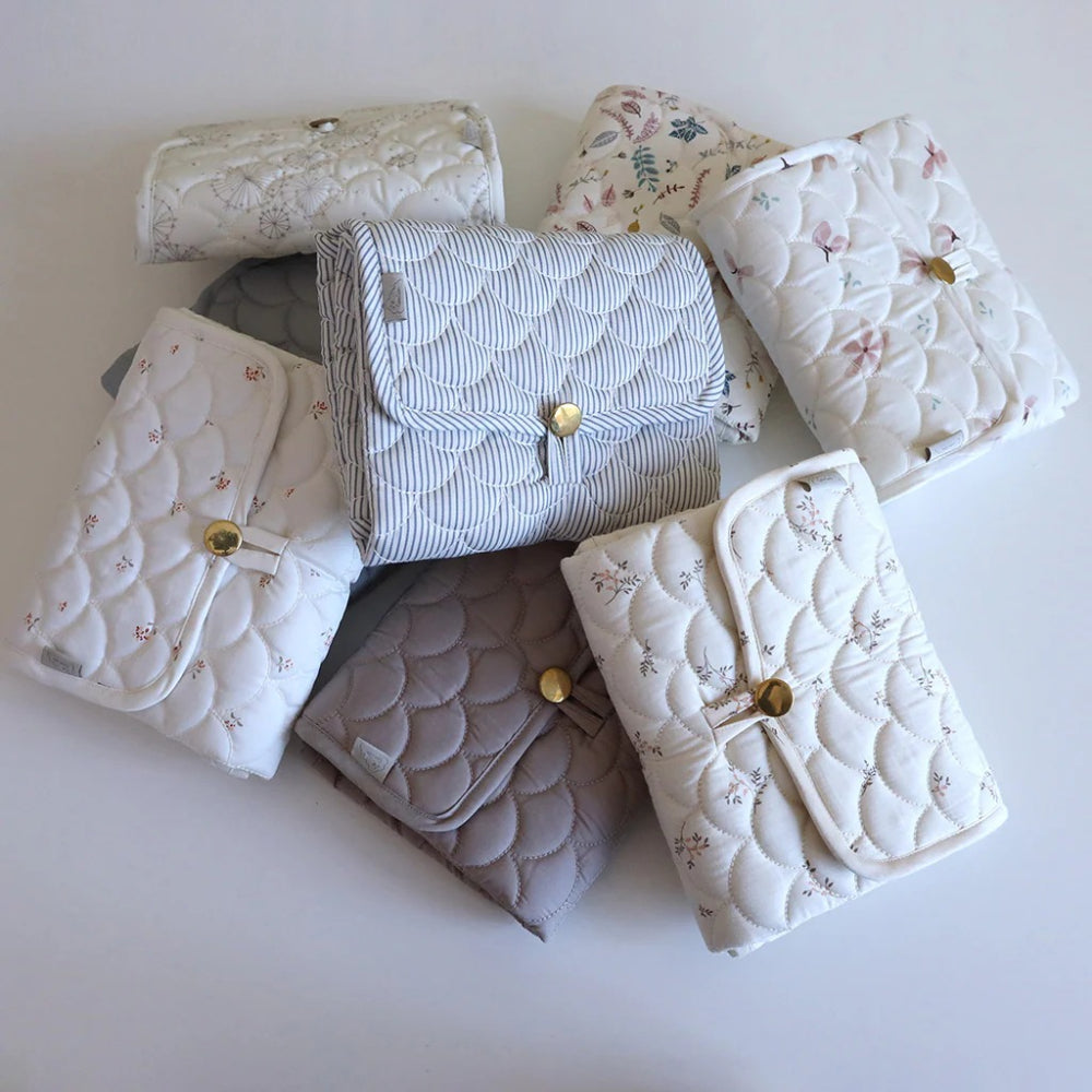 cam-cam-copenhagen-changing-mat-quilted-ocs-ashley-latte-cam-301-p86