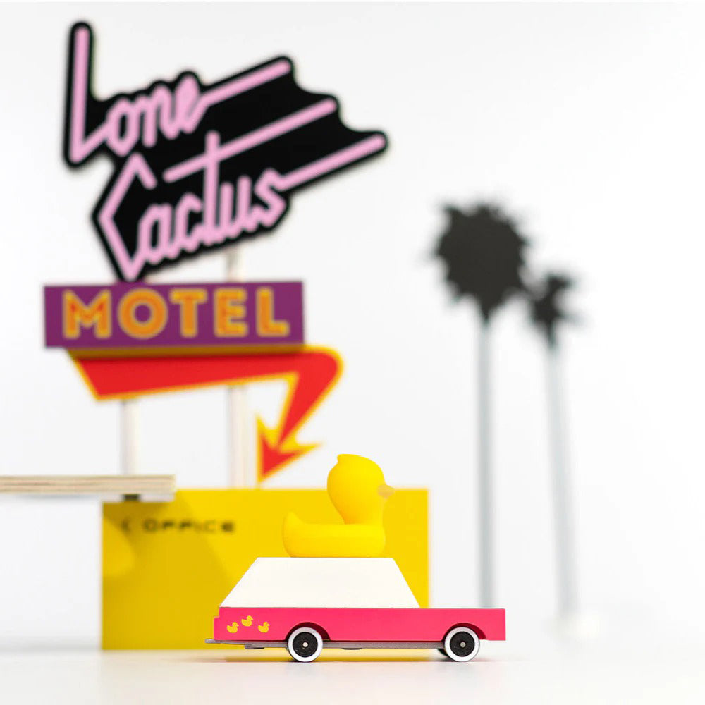 candylab-candycar-duckie-wagon