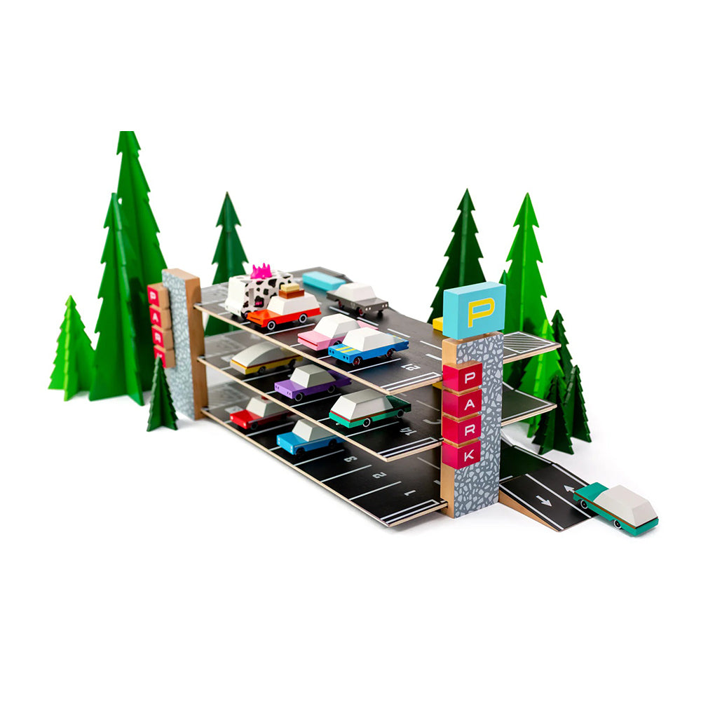 candylab-candycar-magnetic-garage