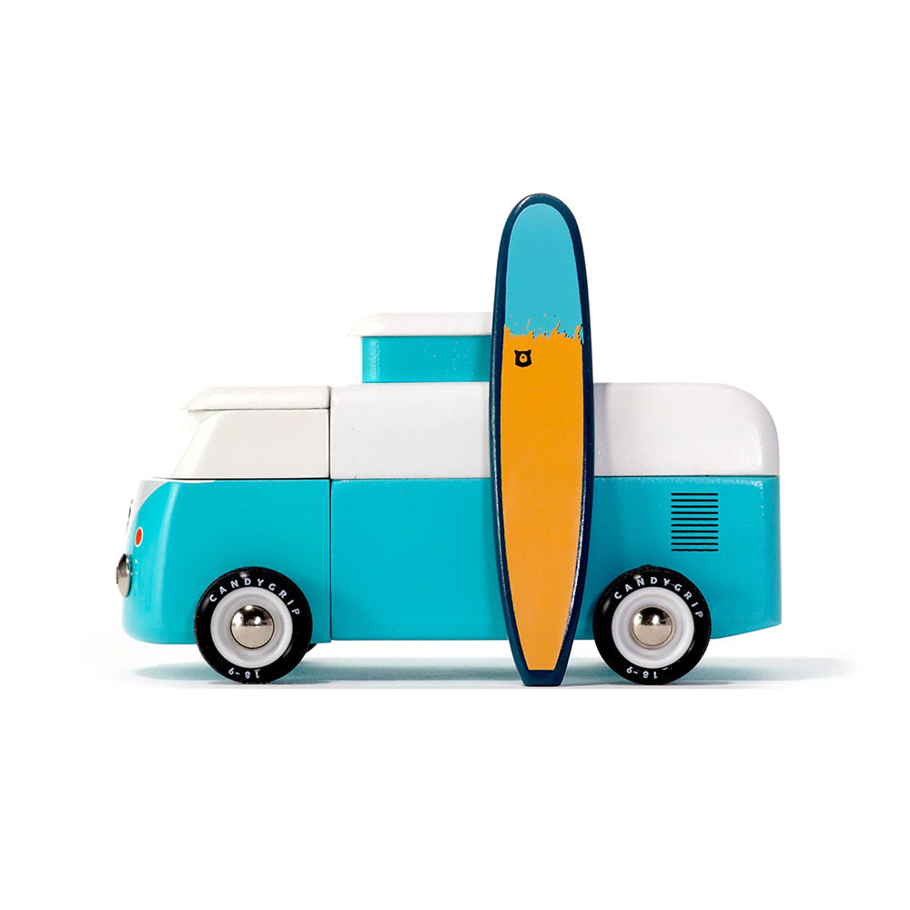 candylab-candycar-tw-beach-bus-ocean
