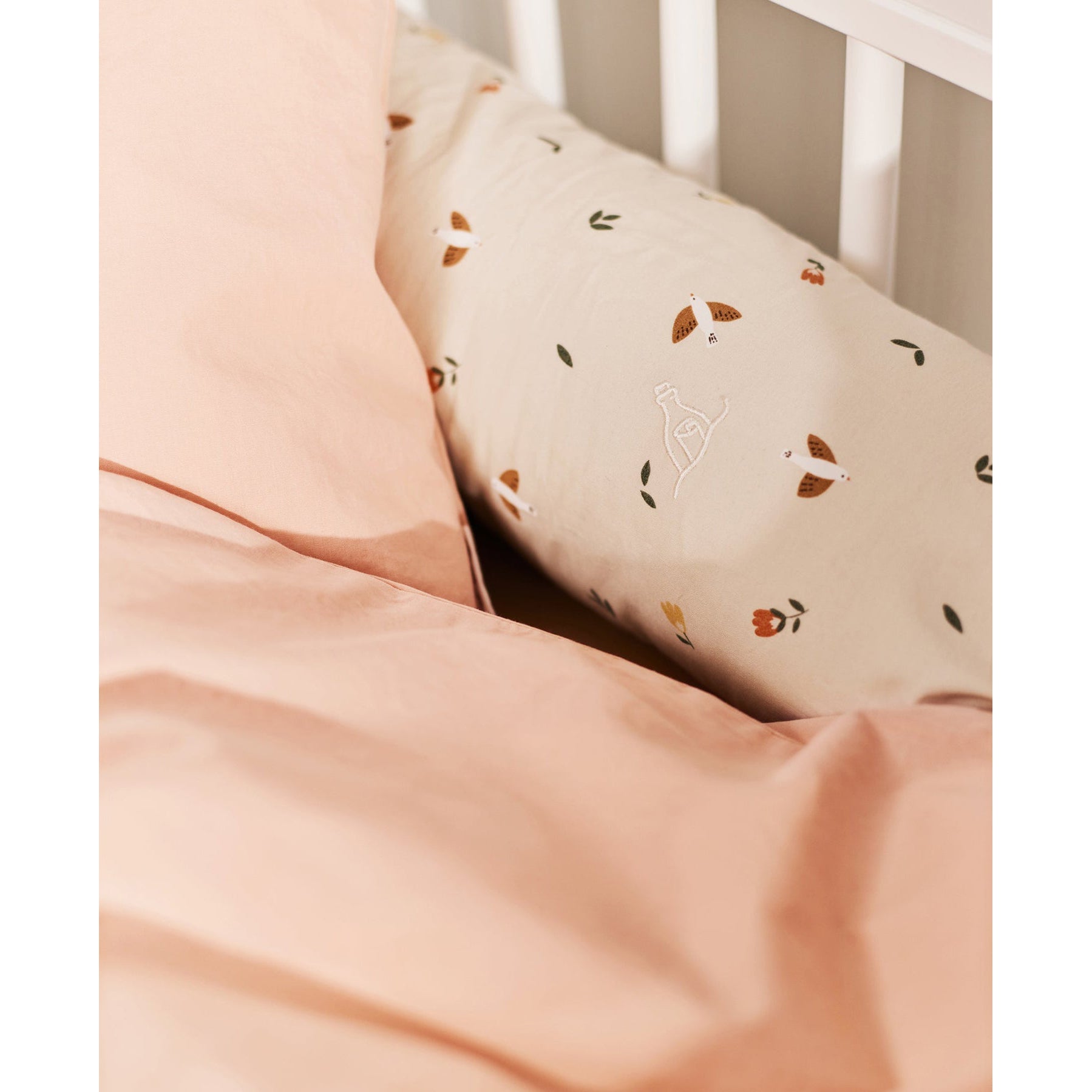 dear-april-bed-snake-l175x14cm-songbirds-dear-4-103-9