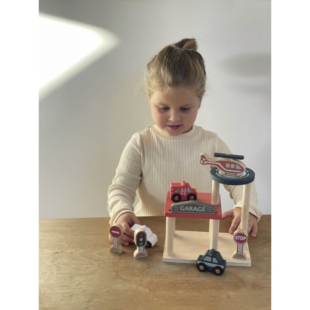 egmont-toys-garage-with-cars-egmo-511164