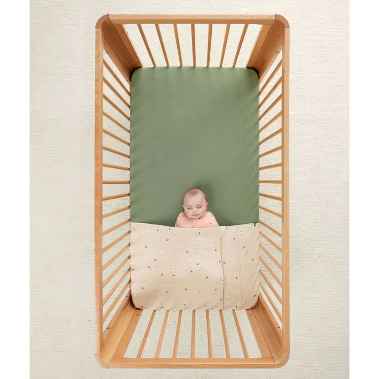 ergopouch-bedding-tuck-sheet-0-2-1-0-tog-cot-daisy-sprinkle-ergo-zepbts-0_2-1