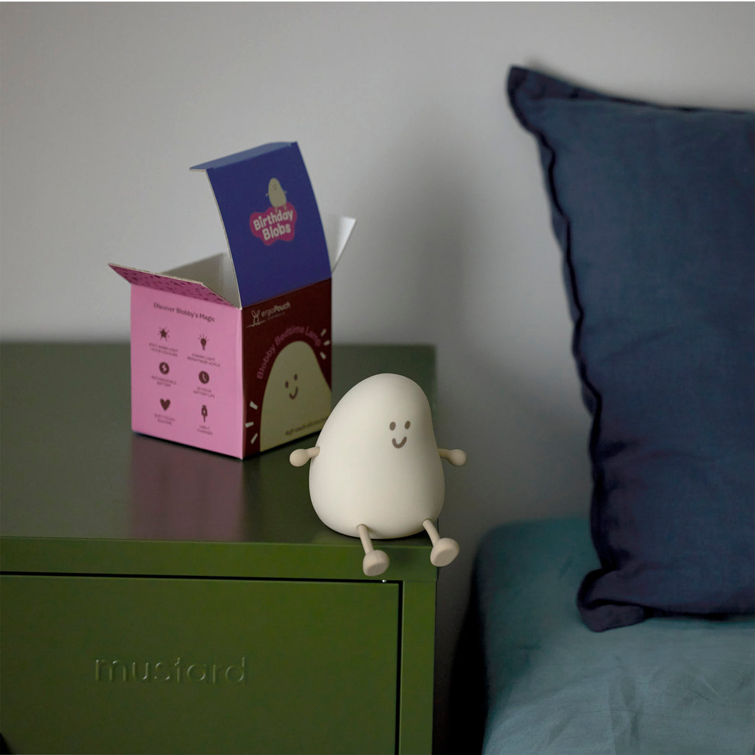 ergopouch-blobby-bedtime-lamp-night-light-os-taupe-ergo-zepnl-blobby-taupe24