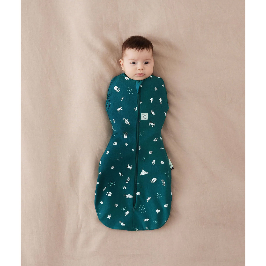 ergopouch-cocoon-swaddle-bag-1-0-tog-ocean-ergo-zepco-1-0t00-03moc23