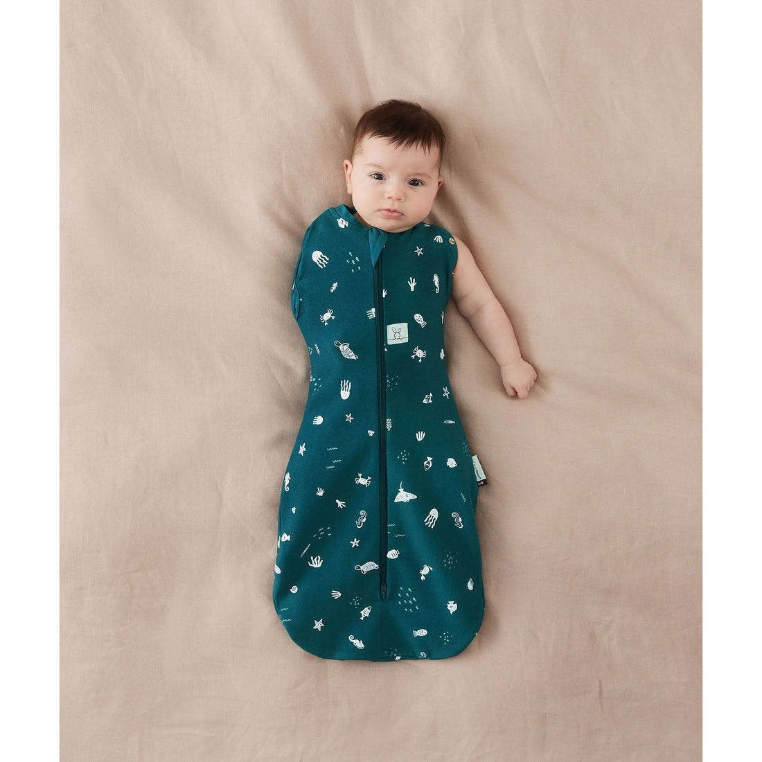 ergopouch-cocoon-swaddle-bag-1-0-tog-ocean-ergo-zepco-1-0t00-03moc23