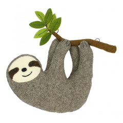 fiona-walker-england-hanging-wall-sloth-fion-828030