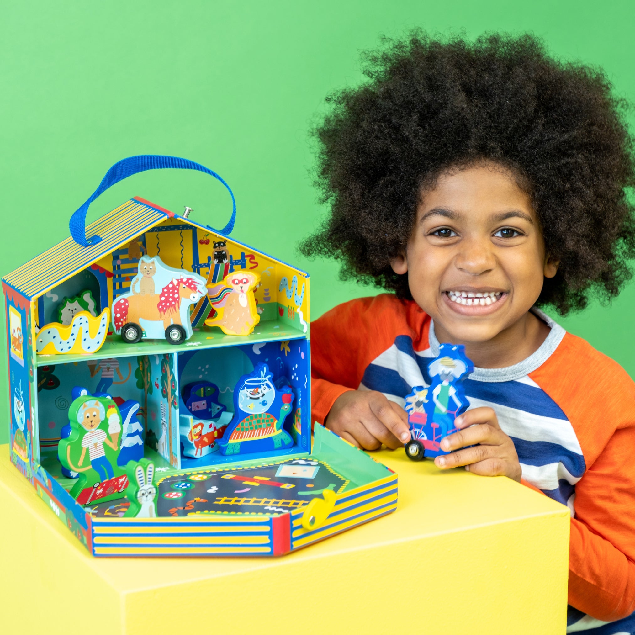 floss-&-rock-playbox-with-wooden-pieces-pets flor-47p5940