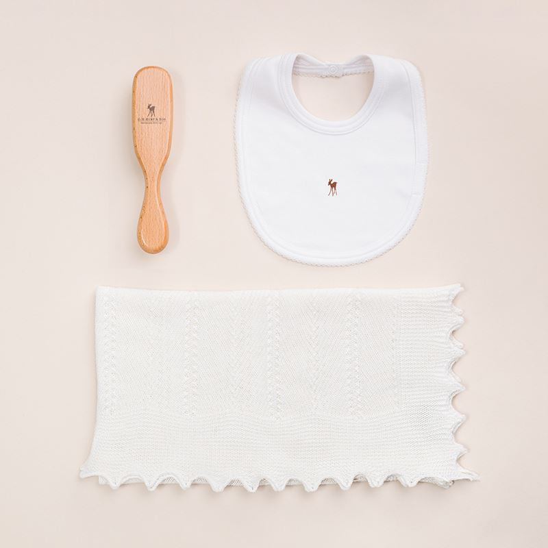 g-h-hurt-&-son-newborn-baby-gift-set-white-ghhs-cw216nbgs-wht