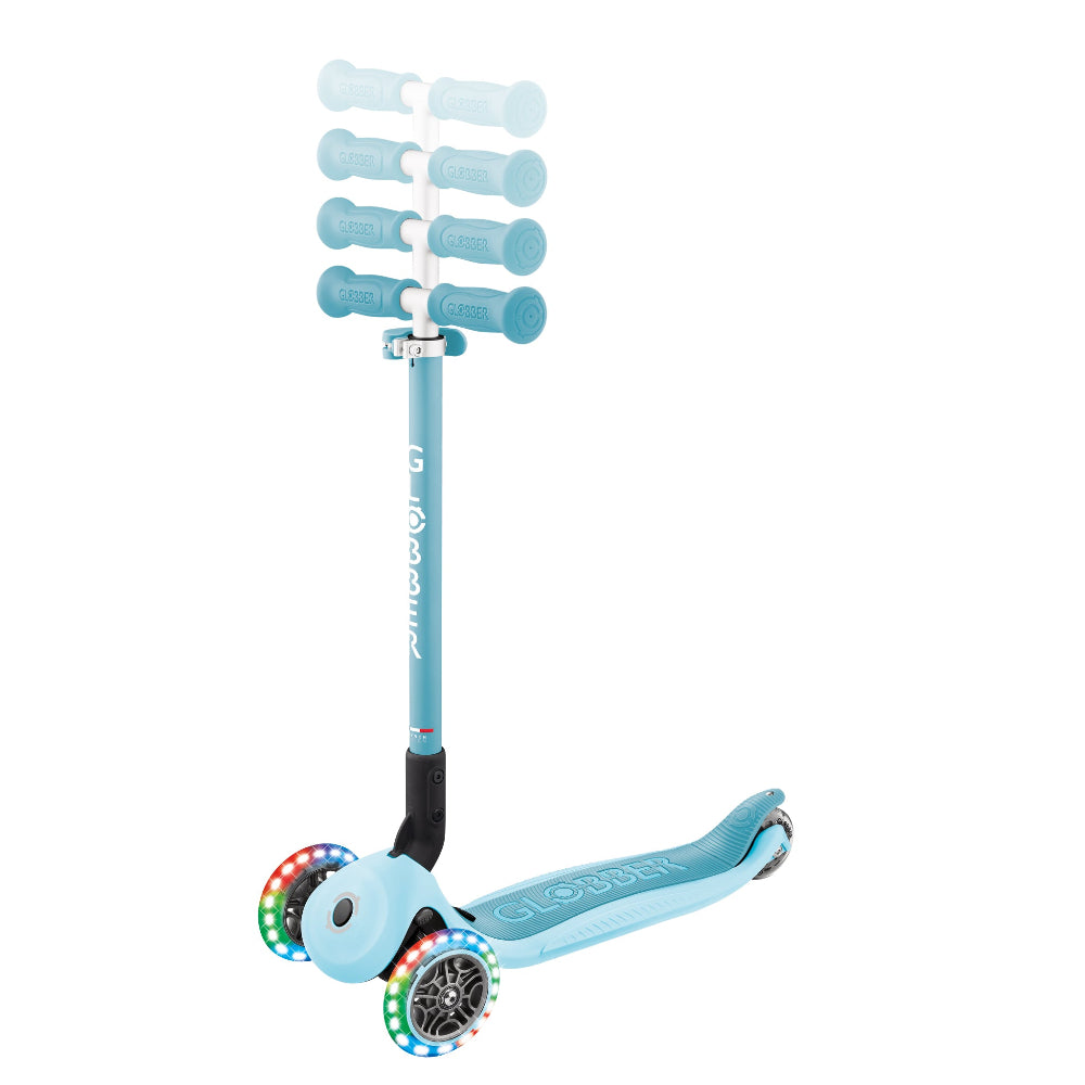 globber-go-up-active-lights-360-light-blue-play-toy-glob-847-200