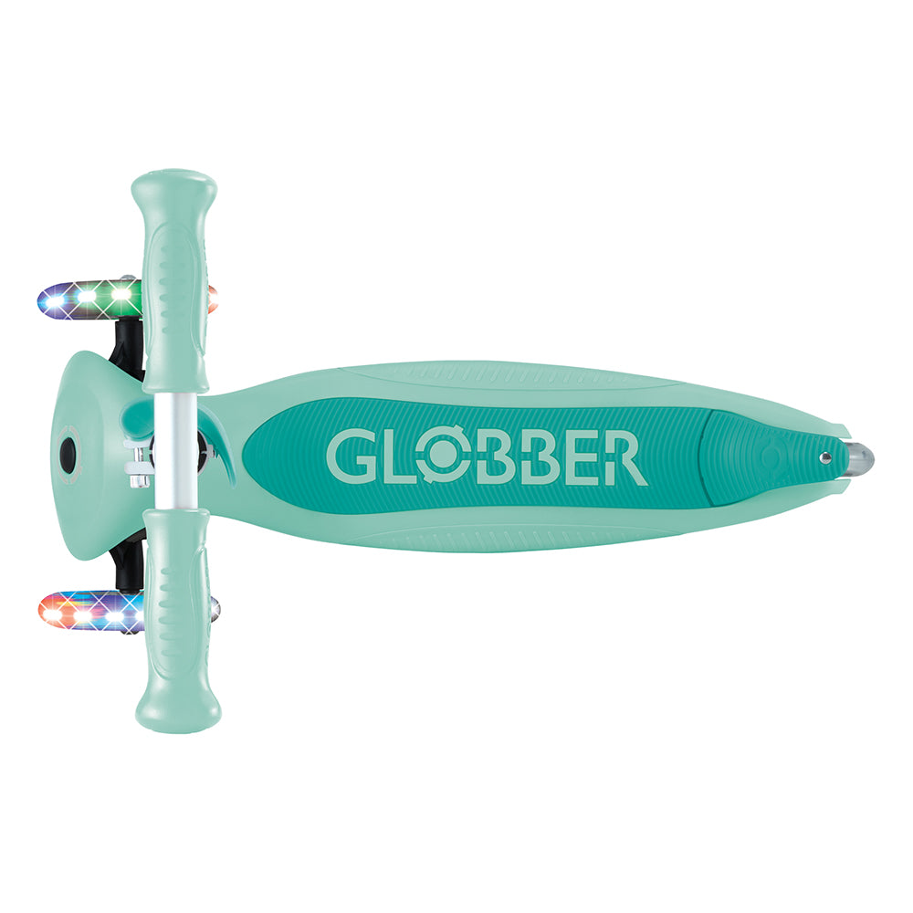 globber-junior-foldable-lights-mint-play-toy-glob-437-306-3