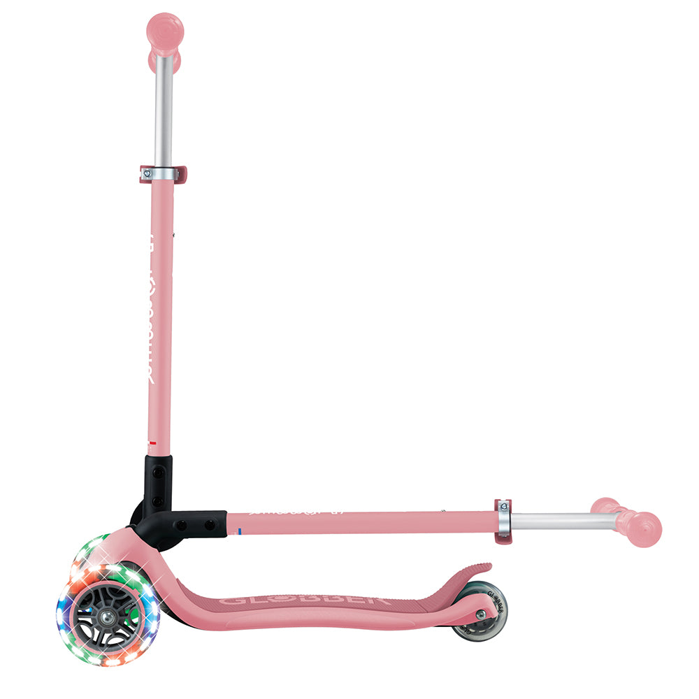 globber-primo-foldable-lights-pastel-pink-play-toy-glob-432-211-3