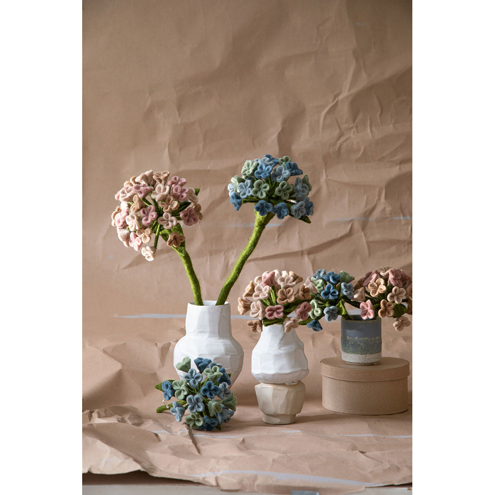 gry-sif-big-hydrangea-pale-blue-40cm