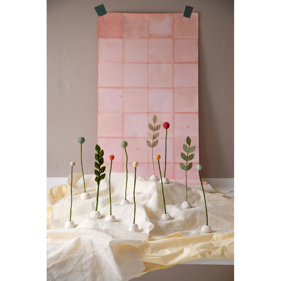 gry-sif-leaf-branch-sharp-green-30cm