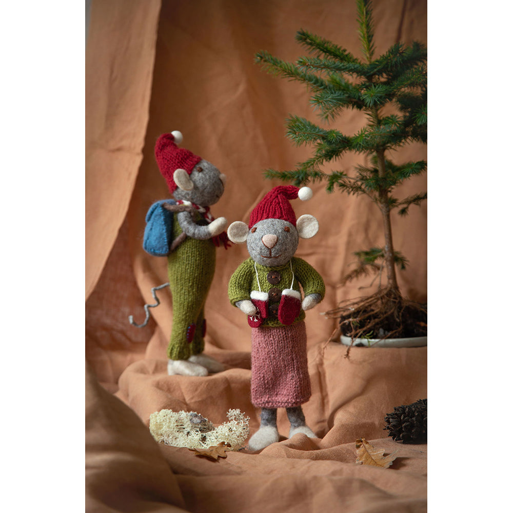 gry-sif-medium-grey-girly-mouse-w-mittens-27cm