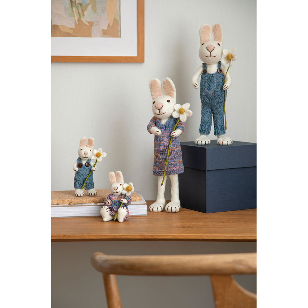 gry-sif-white-bunny-w-multi-colorful-dress-marguerite-14cm