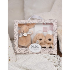 histoire-dours-lapin-doudou-coffret-chaussons-et-doudou-beige-hdo-dc4258