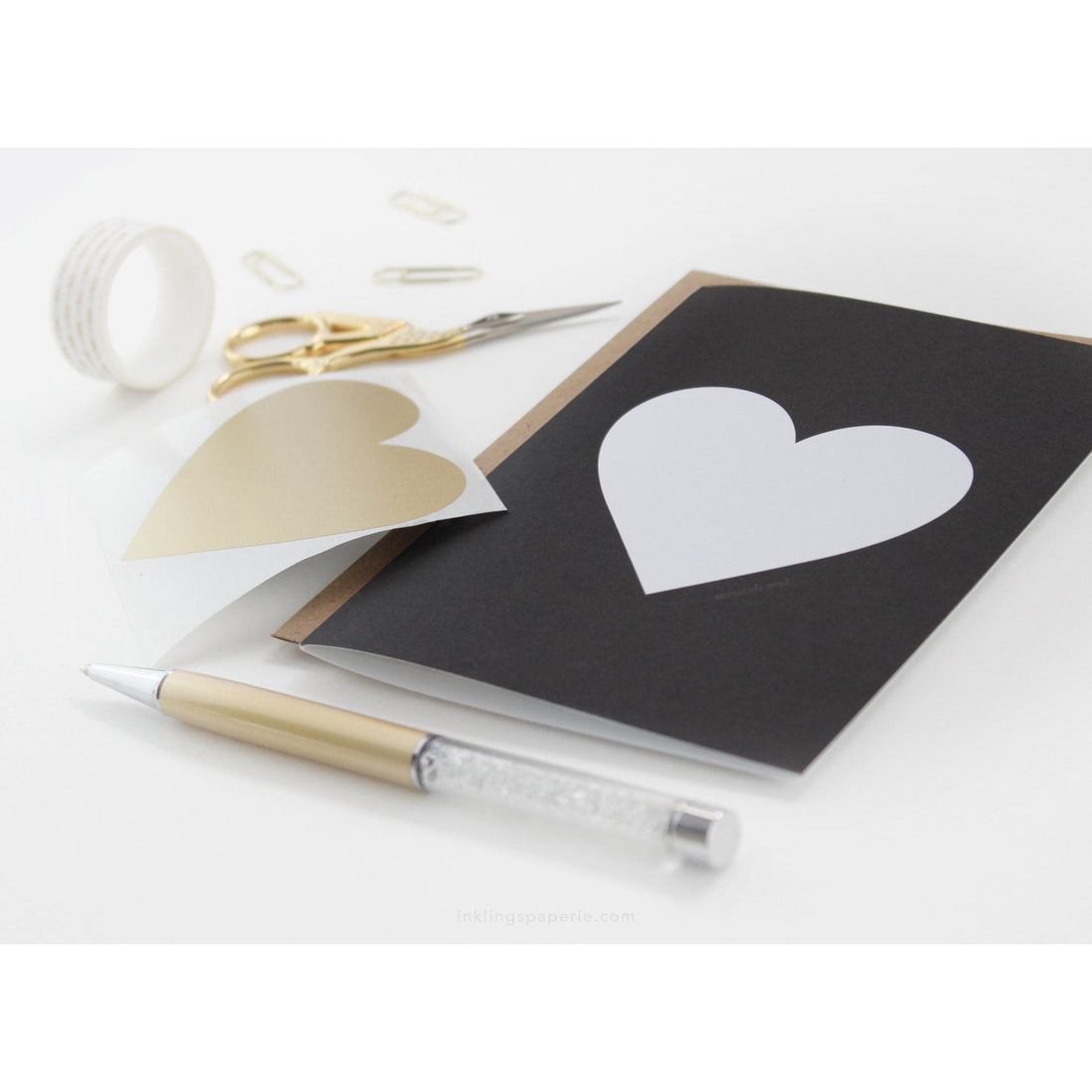 inklings-paperie-black-&-gold-heart-scratch-off-card-single-card-inkl-gce010