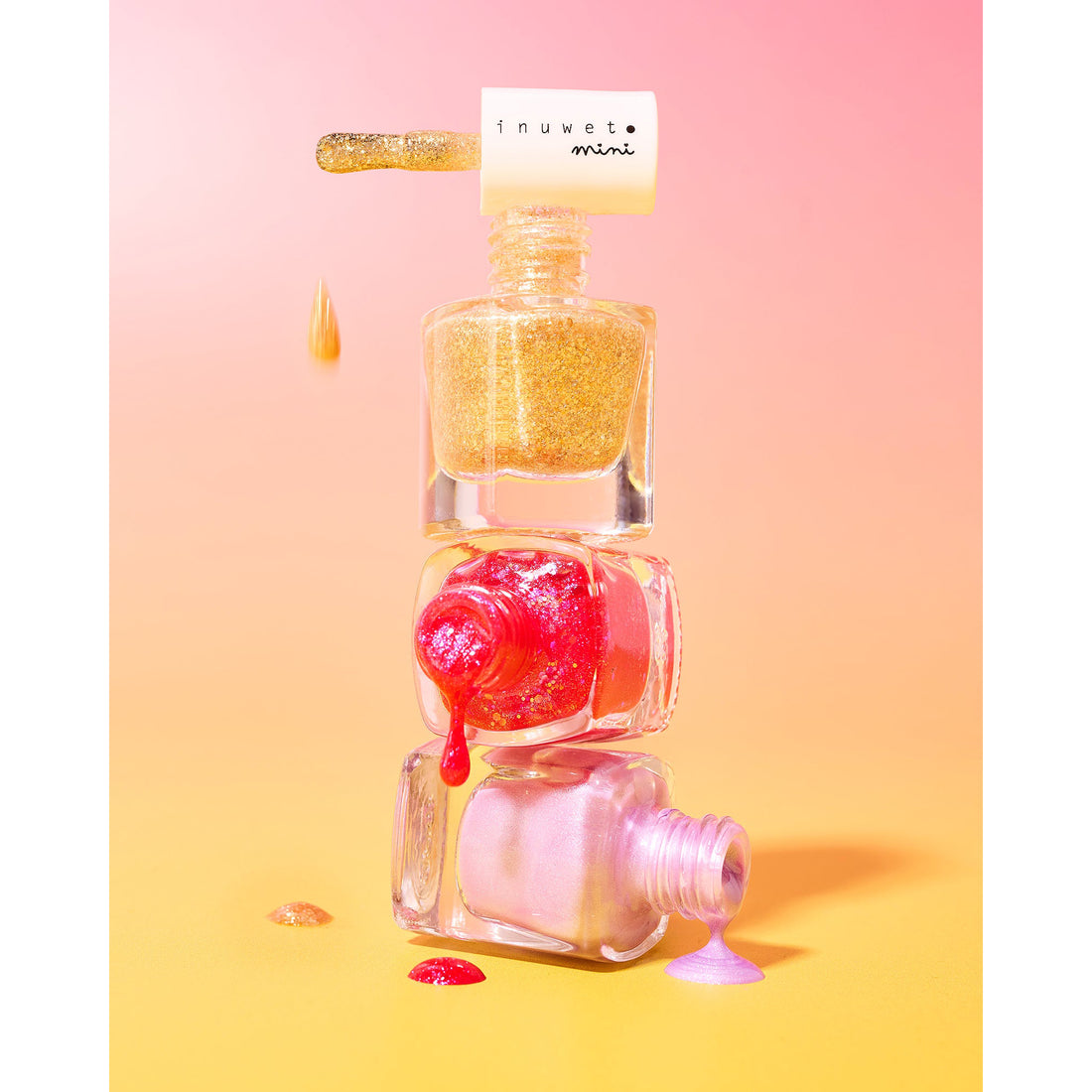 inuwet-water-based-nailpolish-fushia-strawberry-scent-v06-inuw-vinkv06