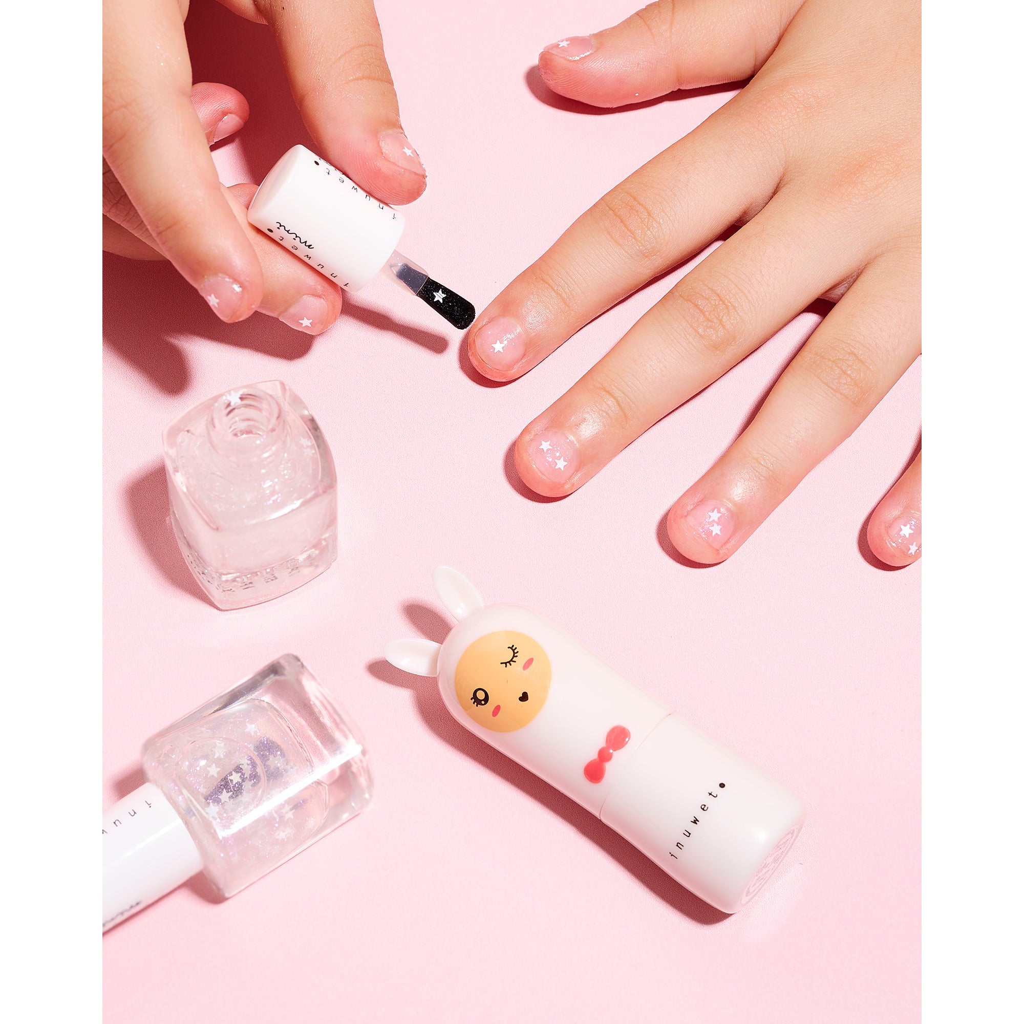 inuwet-water-based-nailpolish-pink-plum-strawberry-scent-v02-inuw-vinkv02