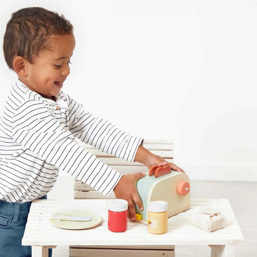 janod-shiny-grandma-breakfast-set-jura-j06636