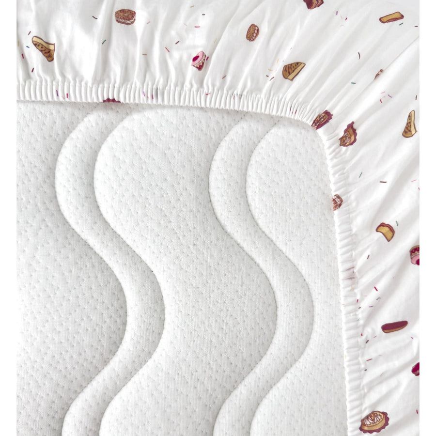 kadolis-printed-fitted-sheet-organic-cotton-90x200cm-gourmandises-kado-dhco90200gmd