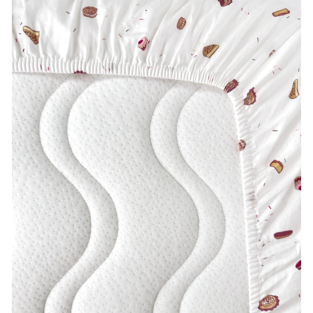 kadolis-printed-fitted-sheet-organic-cotton-crib-70x140cm-gourmandises-kado-dhco70140gmd