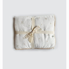 kadolis-quilted-baby-blanket-l-envol-e-amber-baby-nursery-kado-couv75100envamb-01