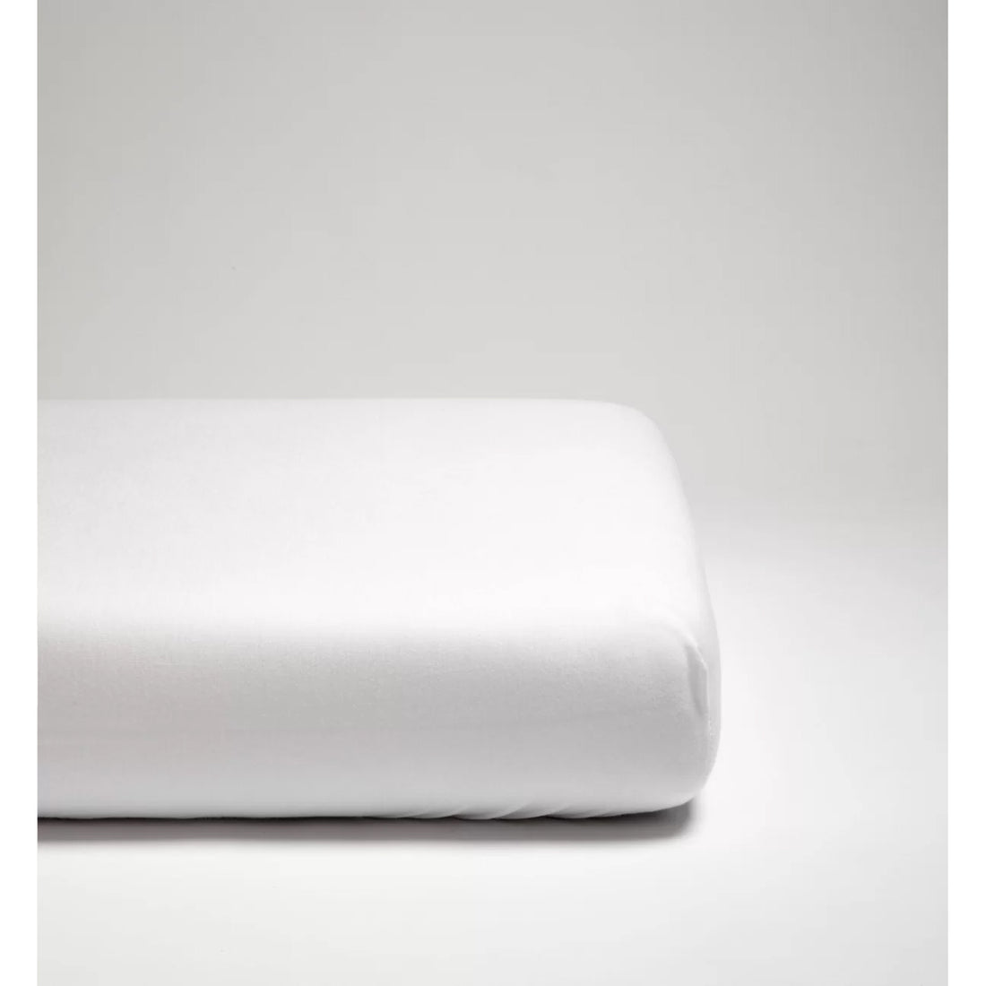 kadolis-waterproof-mattress-cover-fittted-sheet-2-in-1-70x140cm-white-kado-aldhte70140b