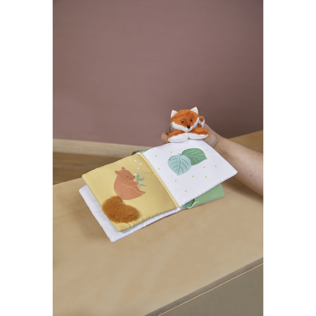 kaloo-picture-book-paprika-in-the-forest-kalo-k224012
