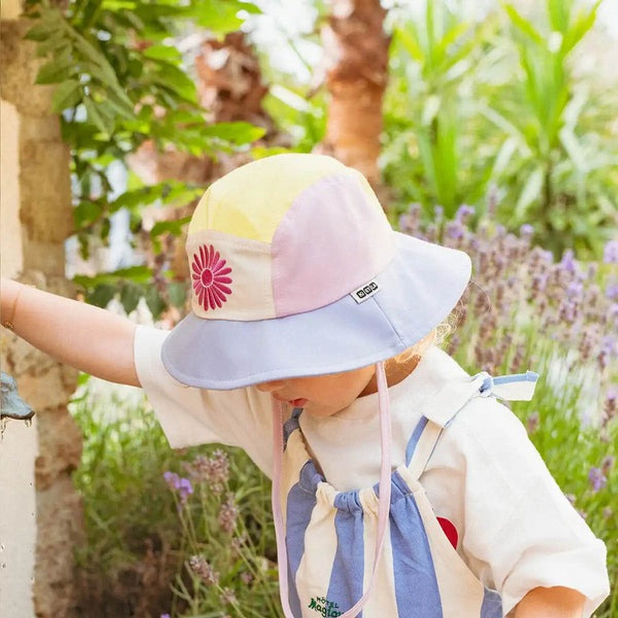 ki-et-la-camper-hat-anti-uv-yellow-flower-clothing-wear-fashion-accessories-kiet-hfuncamphflyellow48-07