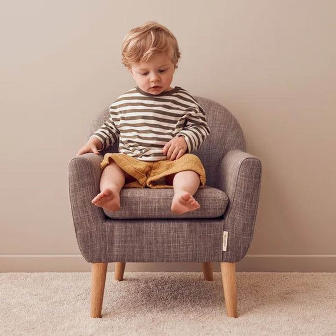 kids-concept-armchair-grey-furniture-kidc-1000578-02