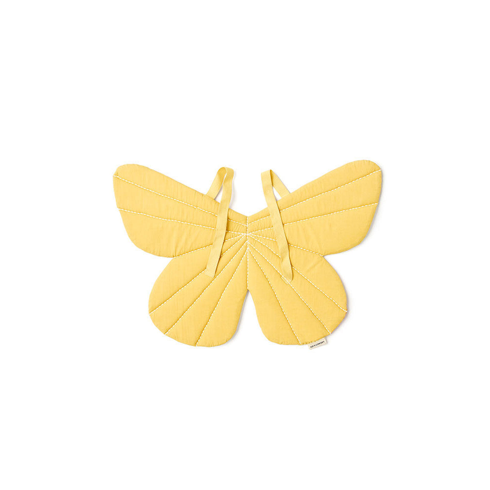 kids-concept-butterfly-pink-dress-up