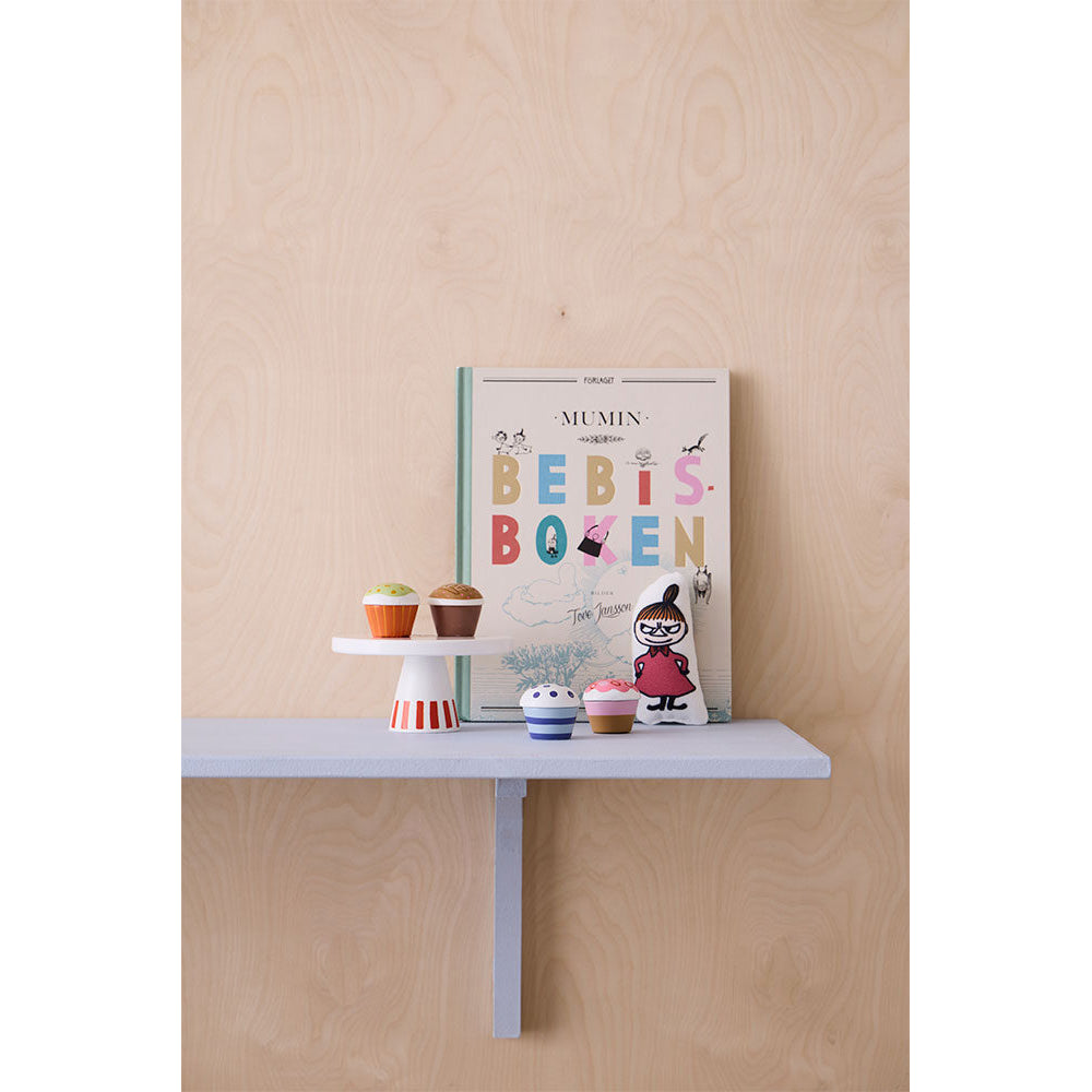 kids-concept-cake-stand-cupcakes-moomin