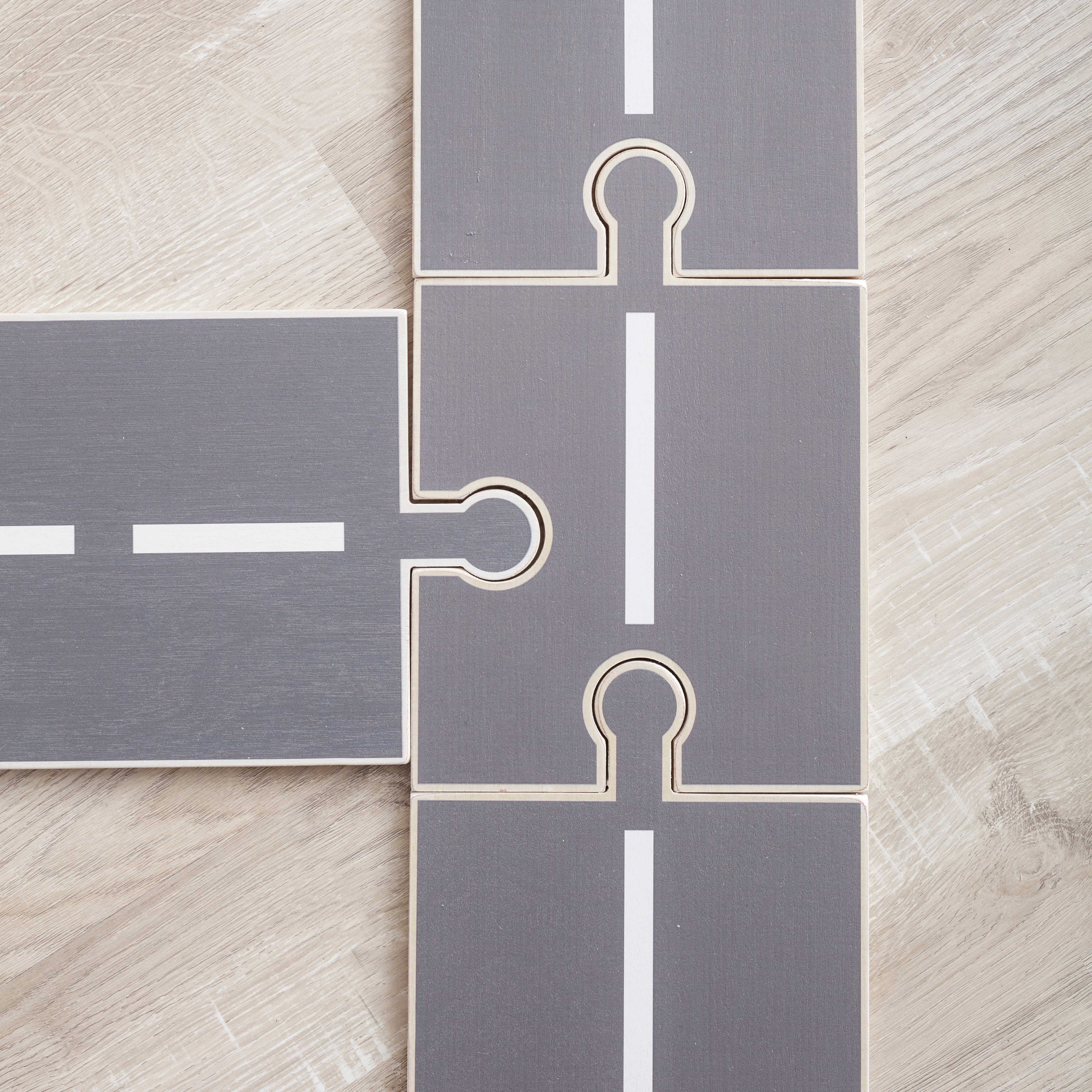 kids-concept-car-track-aiden-kidc-1000425