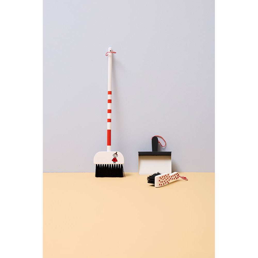 kids-concept-cleaning-set-moomin