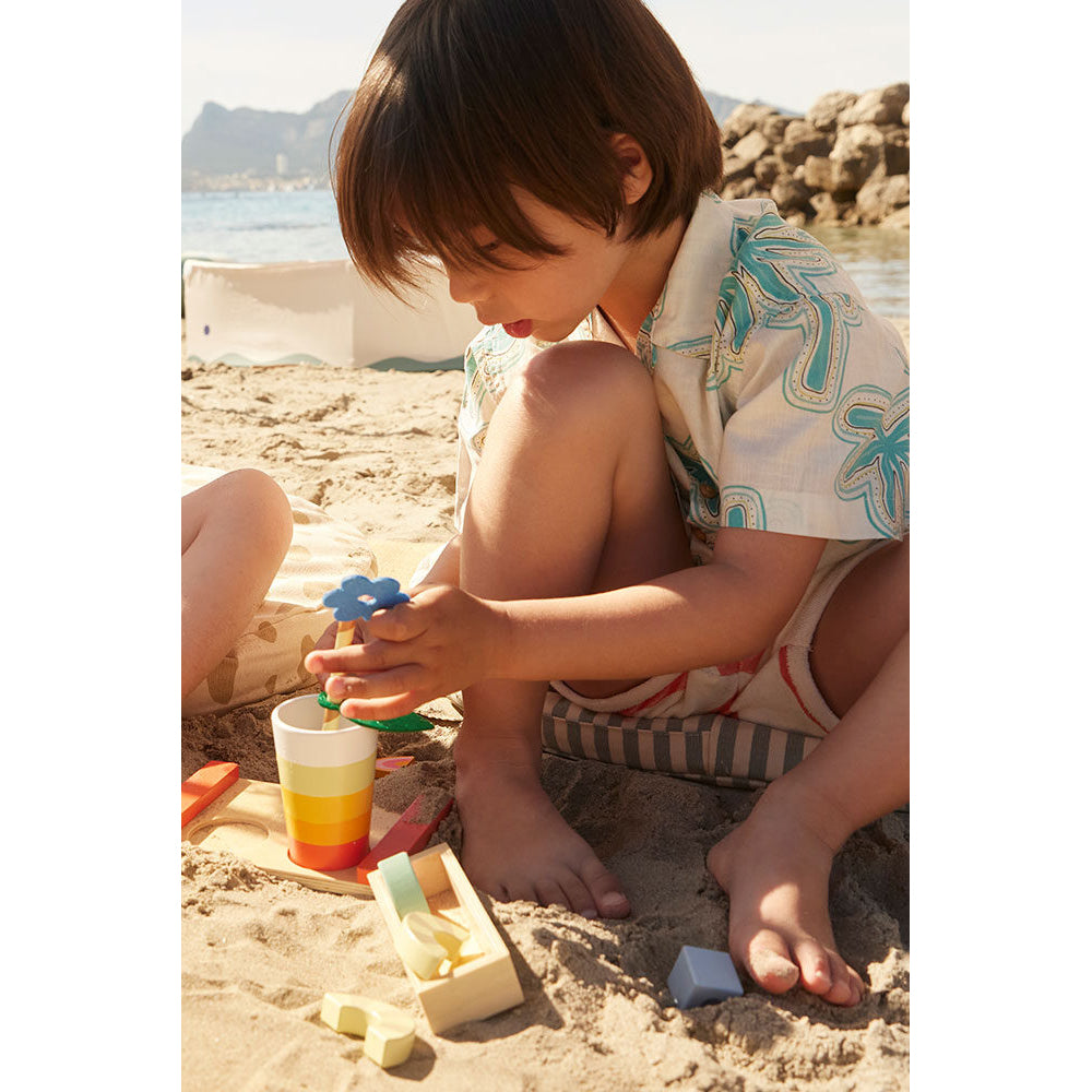 kids-concept-drink-set